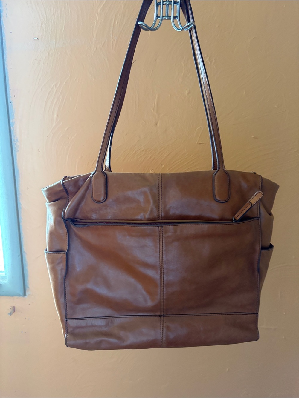 Hobo Women's Leather Travel Duffel Bag - Tan